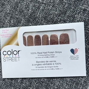 ColorStreet nails- Sahara jewel